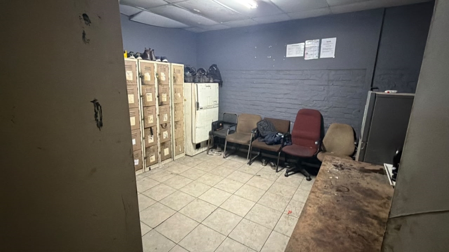 To Let Commercial Property for Rent in Everite Industria Western Cape